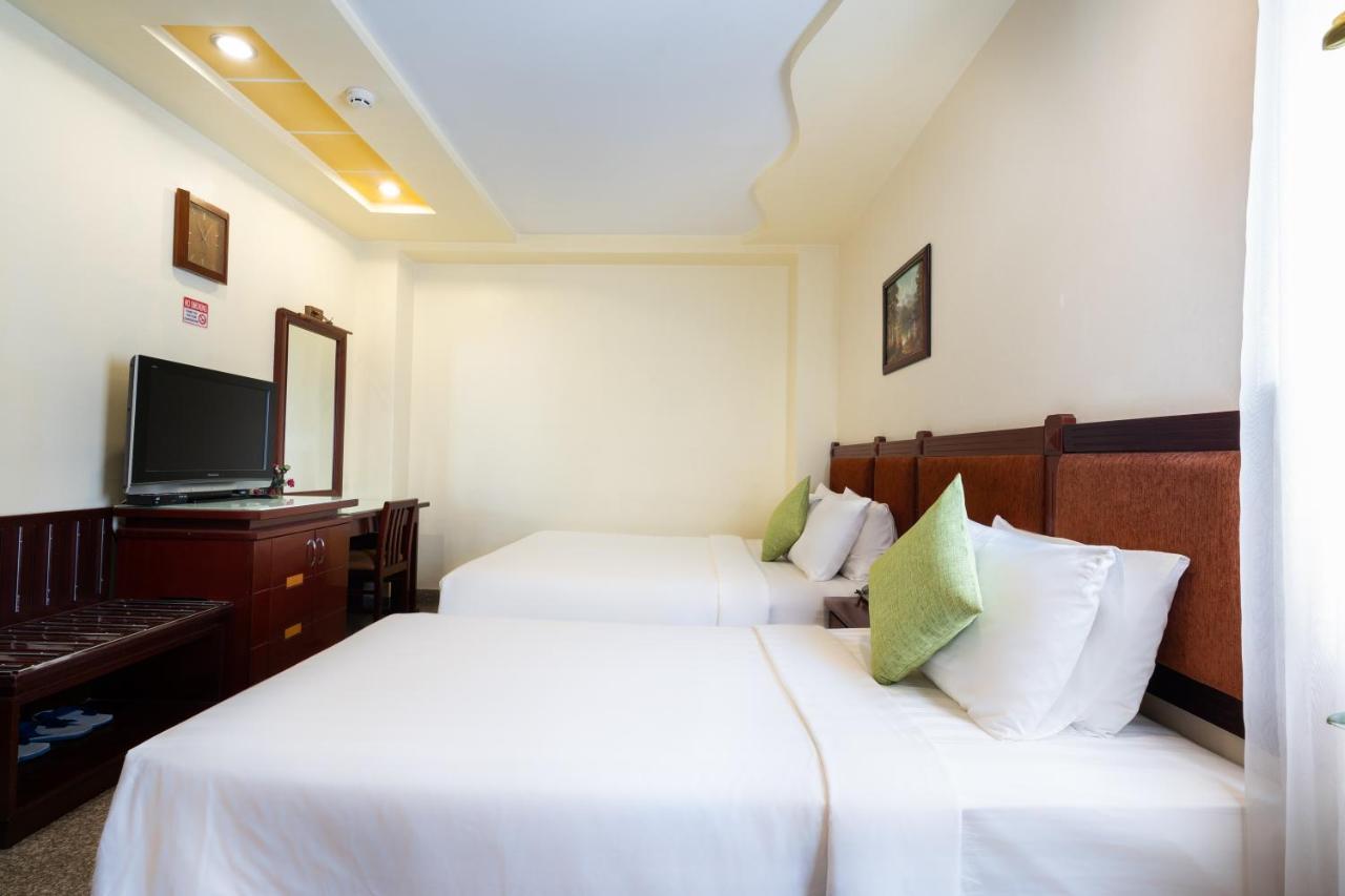 Lucasta Saigon Hotel ホーチミン市 エクステリア 写真