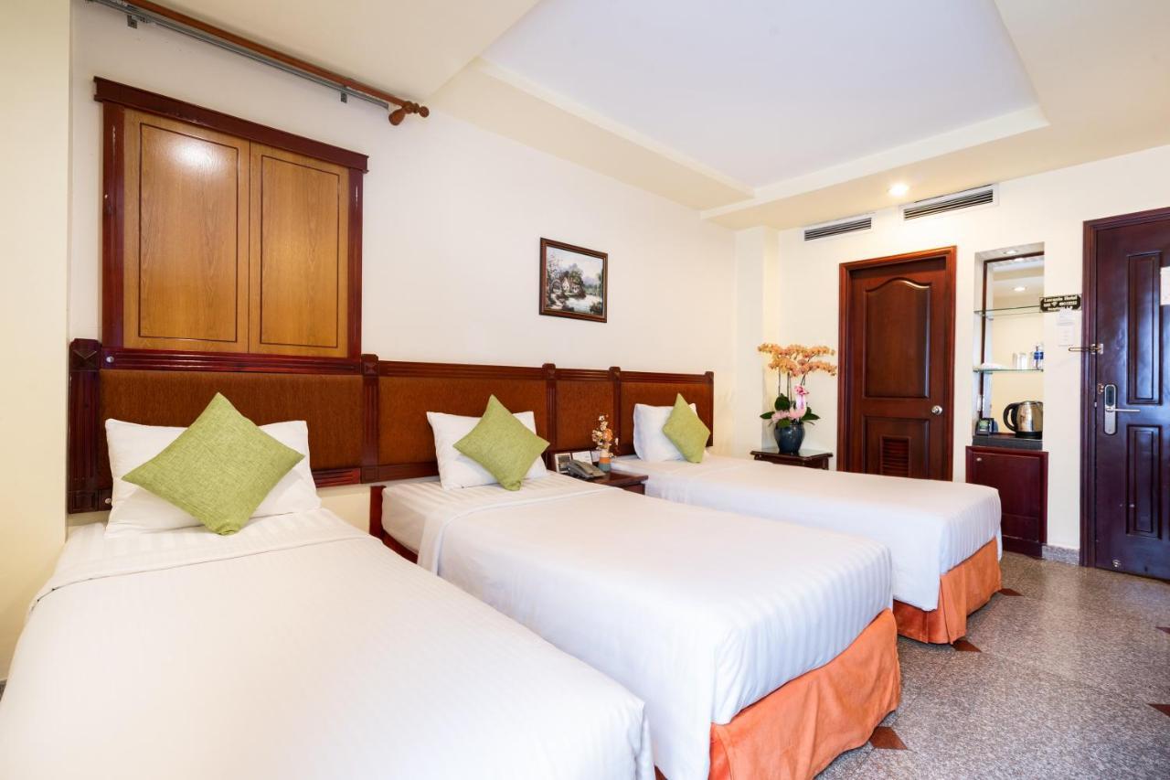 Lucasta Saigon Hotel ホーチミン市 エクステリア 写真