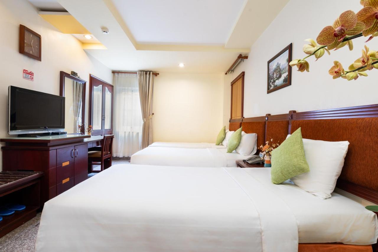 Lucasta Saigon Hotel ホーチミン市 エクステリア 写真