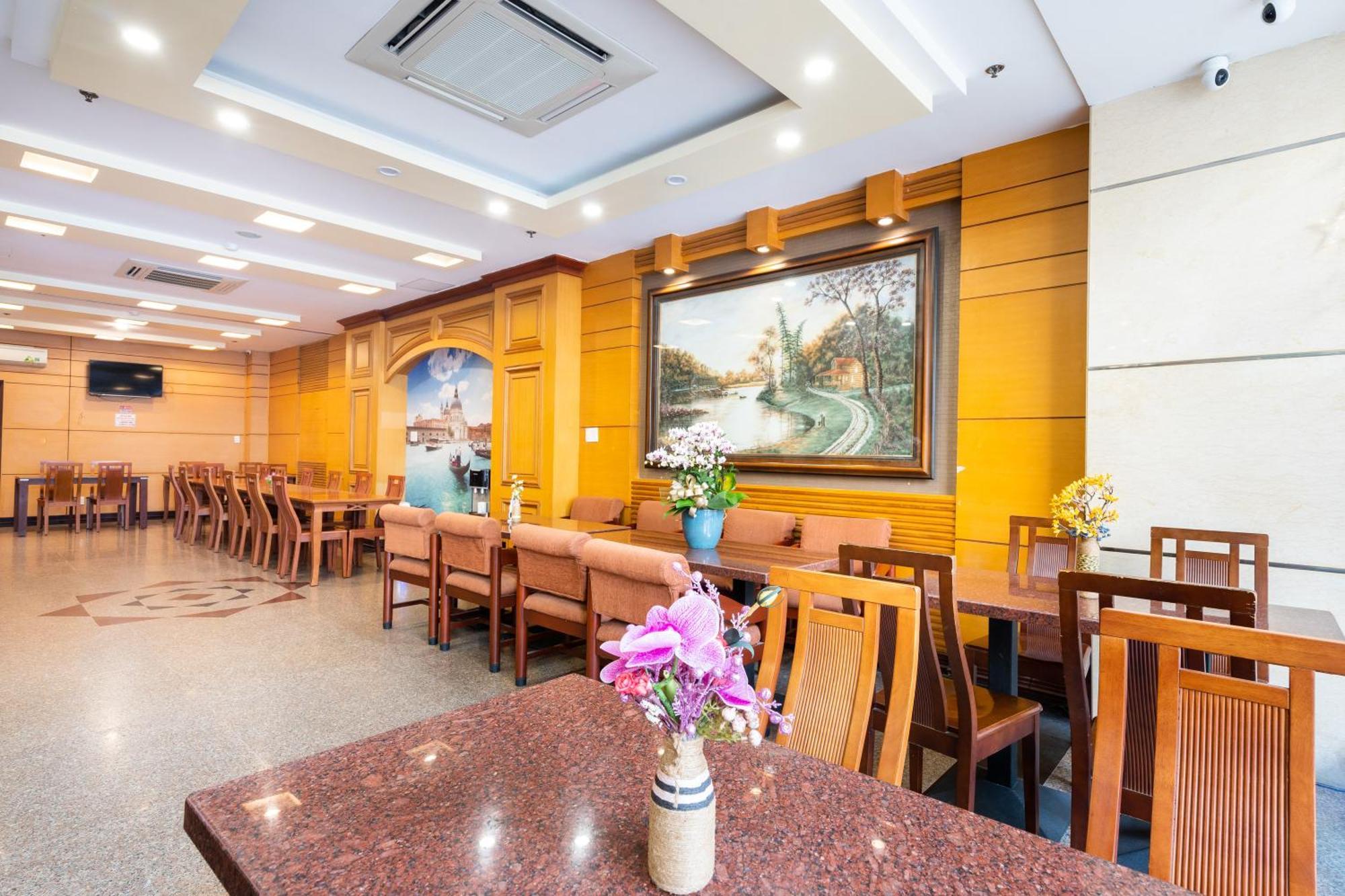 Lucasta Saigon Hotel ホーチミン市 エクステリア 写真